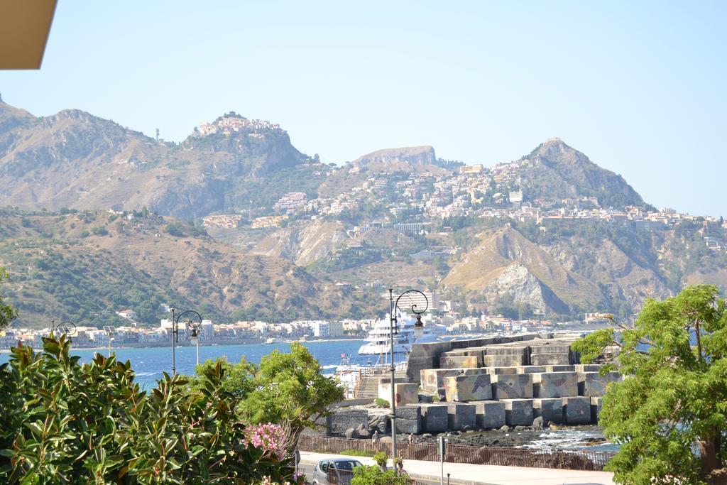 Hotel Porto Azzurro Giardini Naxos Exteriér fotografie